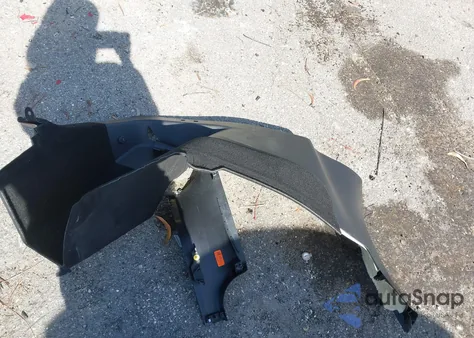 2022 Tesla Model Y Performance Dual Motor All-Wheel Drive z USA, uszkodzony, nr VIN 7SAYGDEFXNF467621